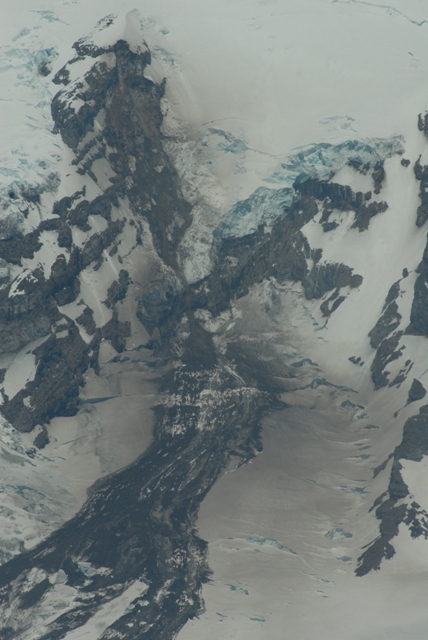 Nisqually cleaver rockfall debris